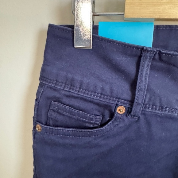 SWS‎ Denim Co Women's NEW Havana Booty Lift Bermuda Shorts Low Rise Navy 3 NWT - Picture 3 of 15